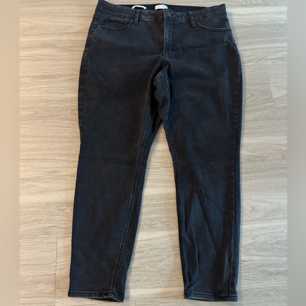 Skinny jeans